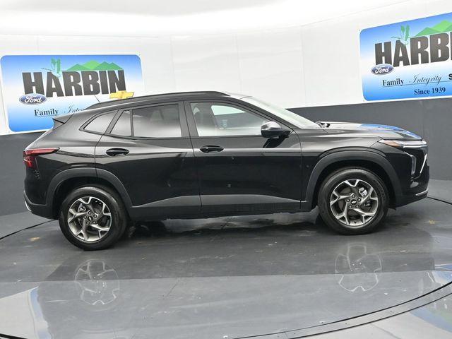 used 2025 Chevrolet Trax car, priced at $19,982