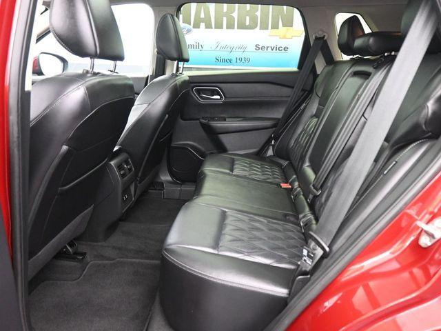 used 2024 Nissan Rogue car, priced at $31,982