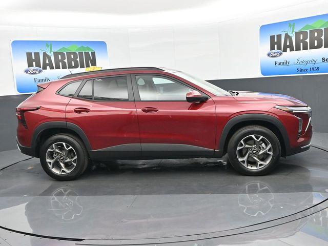 used 2025 Chevrolet Trax car, priced at $19,982