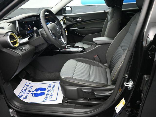 new 2026 Chevrolet Trax car, priced at $26,580