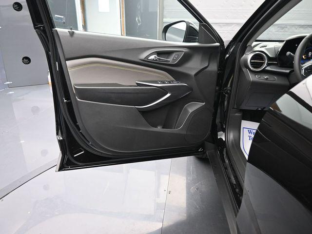 new 2026 Chevrolet Trax car, priced at $27,885