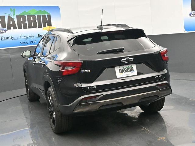 new 2026 Chevrolet Trax car, priced at $27,885