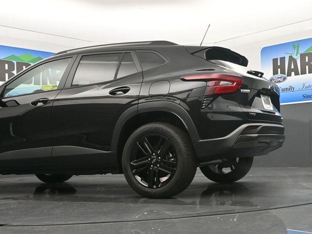 new 2026 Chevrolet Trax car, priced at $27,885