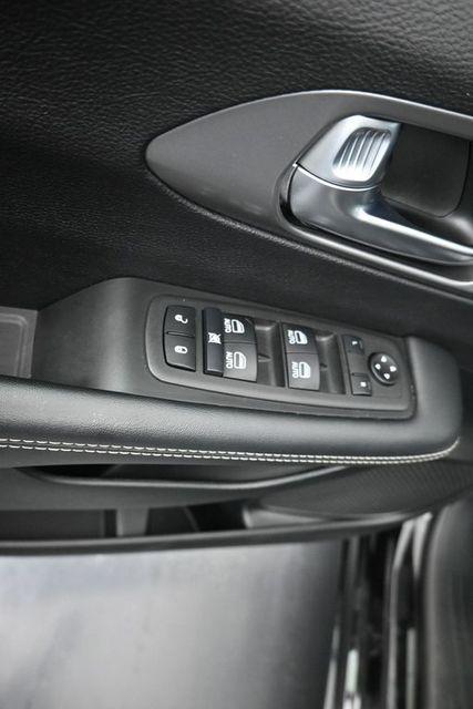 used 2025 Chrysler Pacifica car, priced at $29,779