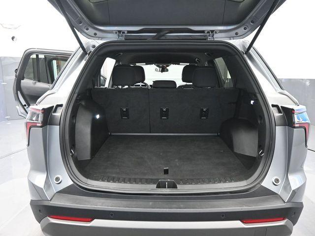 used 2025 Chevrolet Equinox car, priced at $22,982