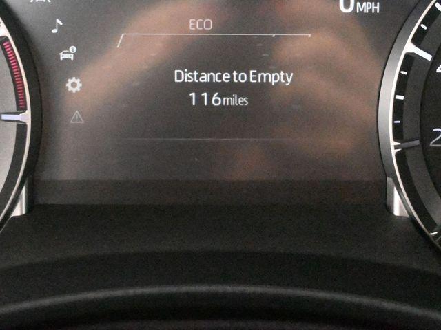 used 2024 Toyota Highlander car, priced at $31,488