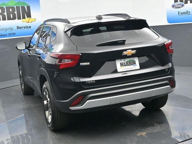 used 2025 Chevrolet Trax car, priced at $19,982
