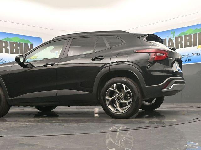 used 2025 Chevrolet Trax car, priced at $19,982