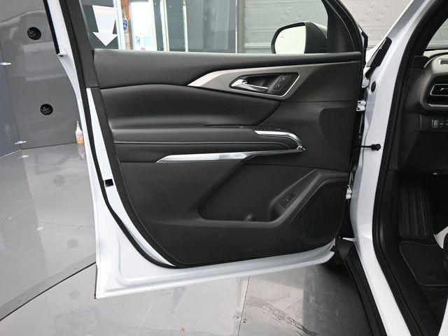 new 2026 Chevrolet Traverse car, priced at $40,085