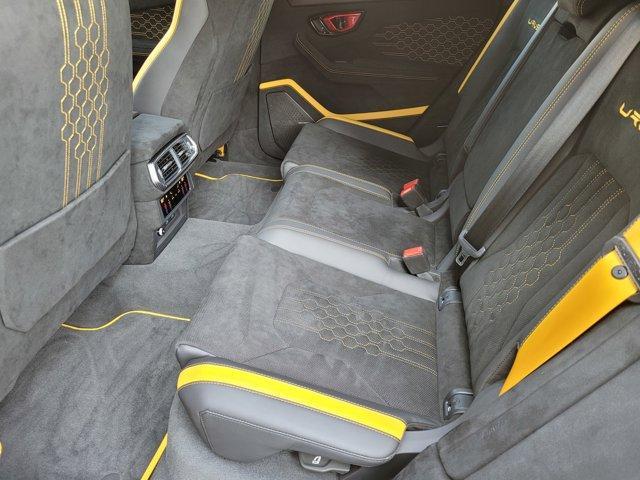 used 2024 Lamborghini Urus car
