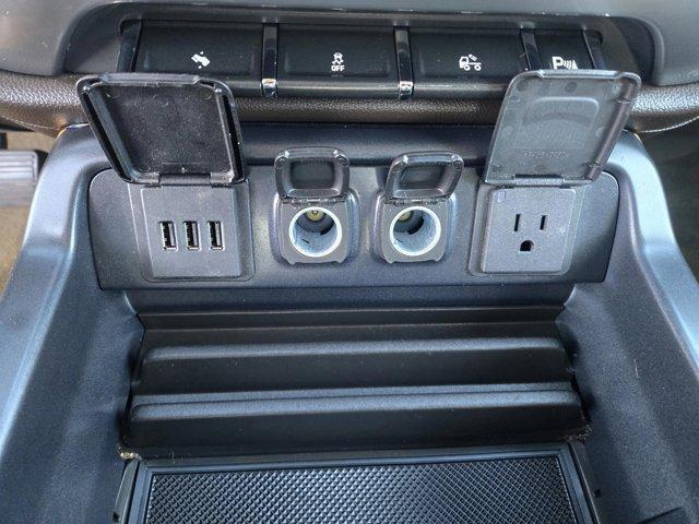 used 2014 Chevrolet Silverado 1500 car, priced at $21,988