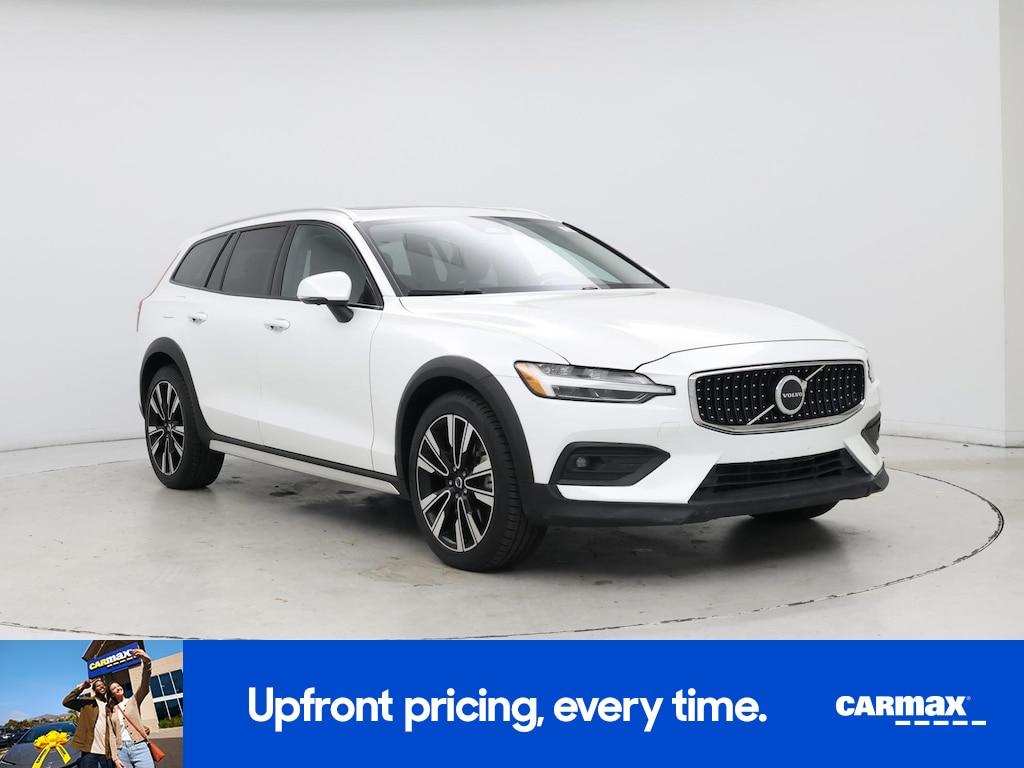 used 2023 Volvo V60 Cross Country car, priced at $36,998