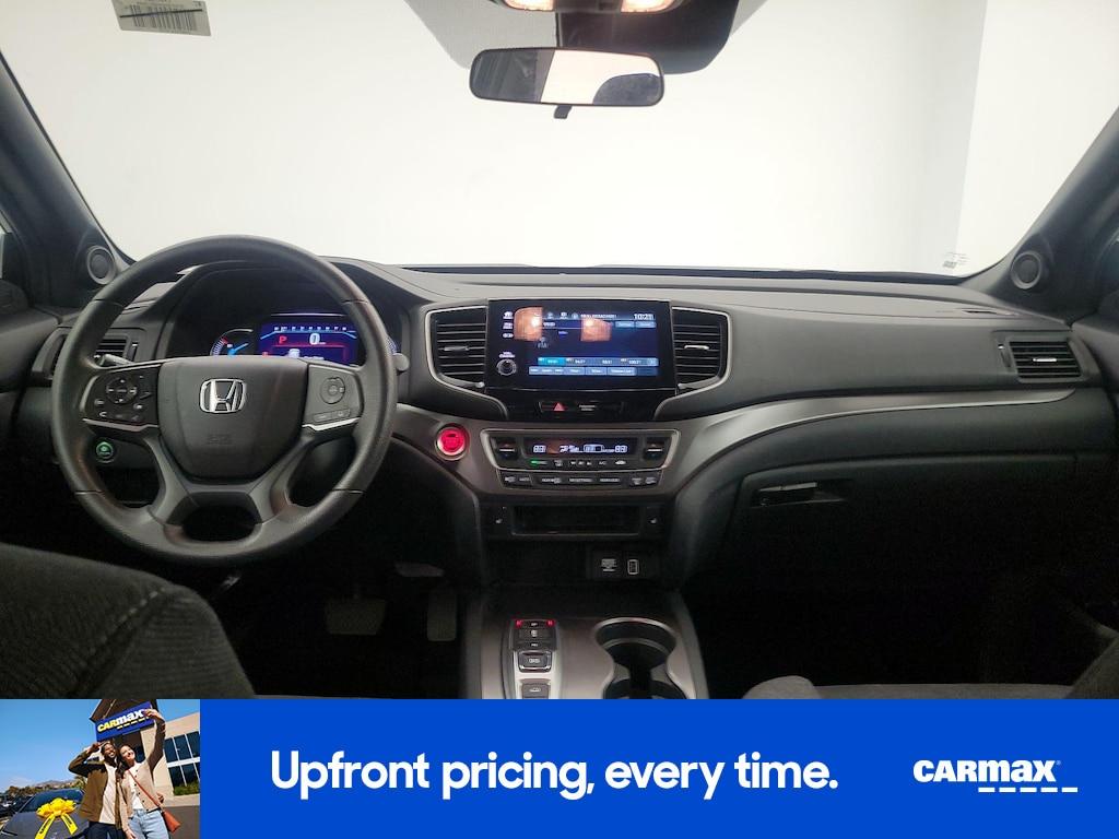 used 2022 Honda Pilot car, priced at $24,998