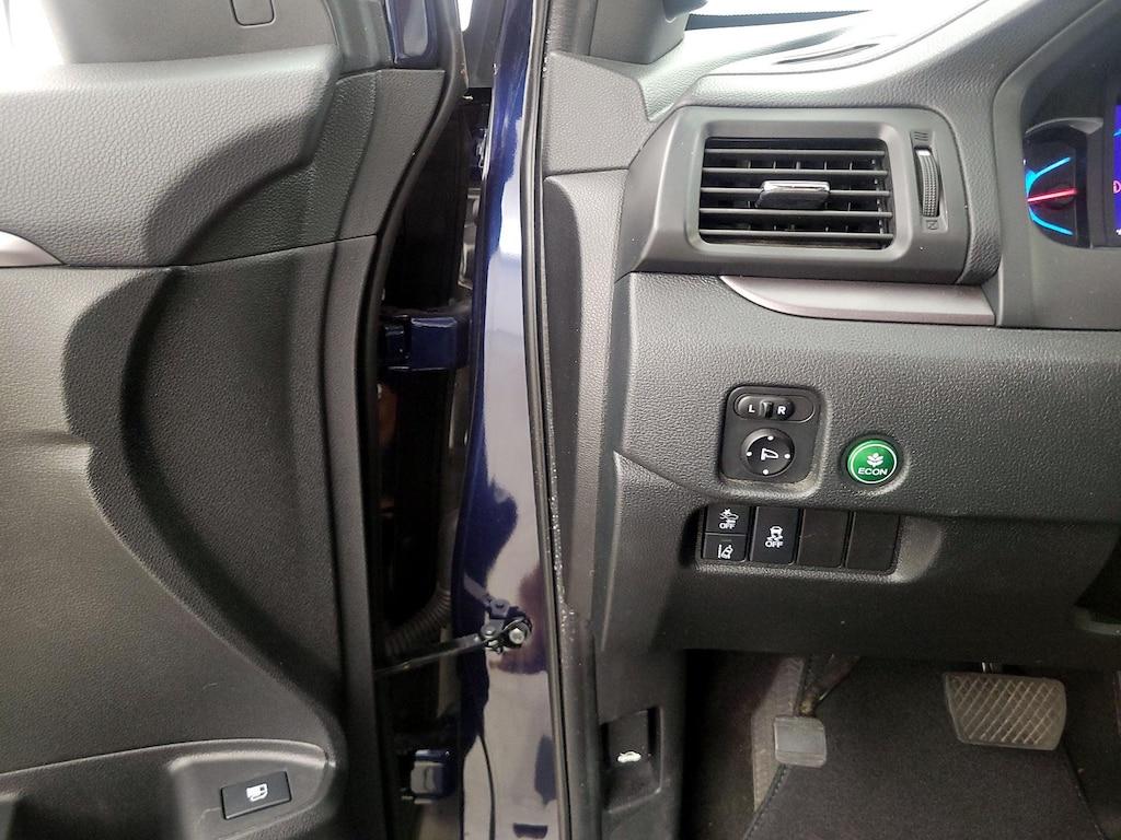 used 2022 Honda Pilot car, priced at $24,998