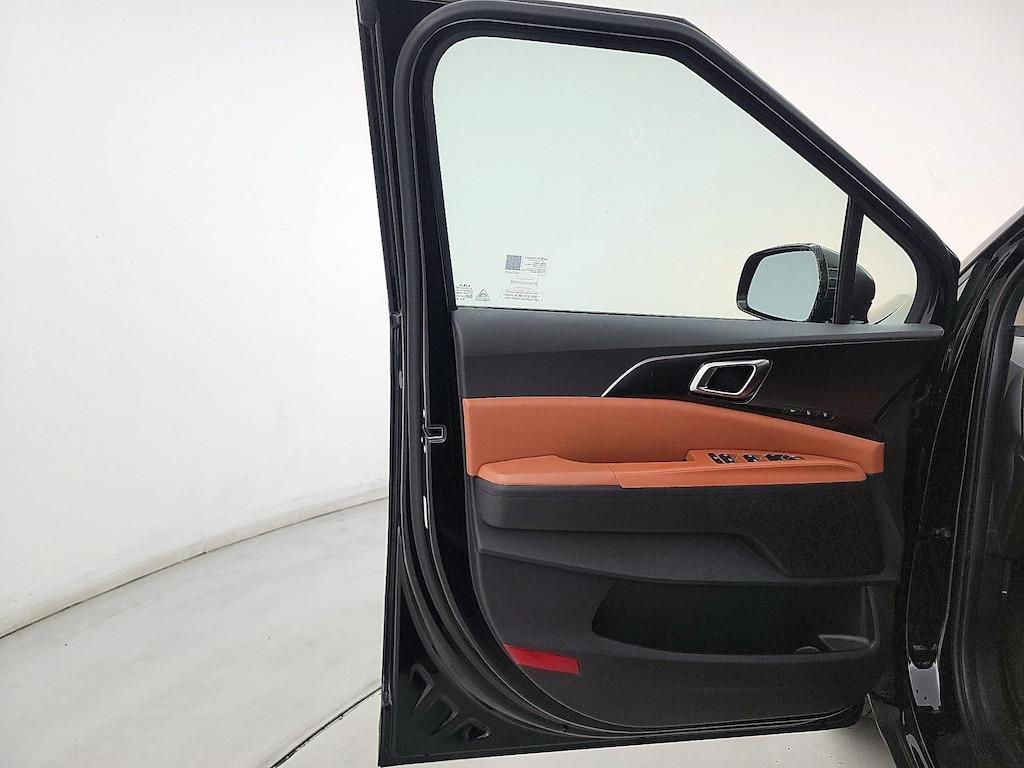 used 2025 Kia Carnival car, priced at $41,998