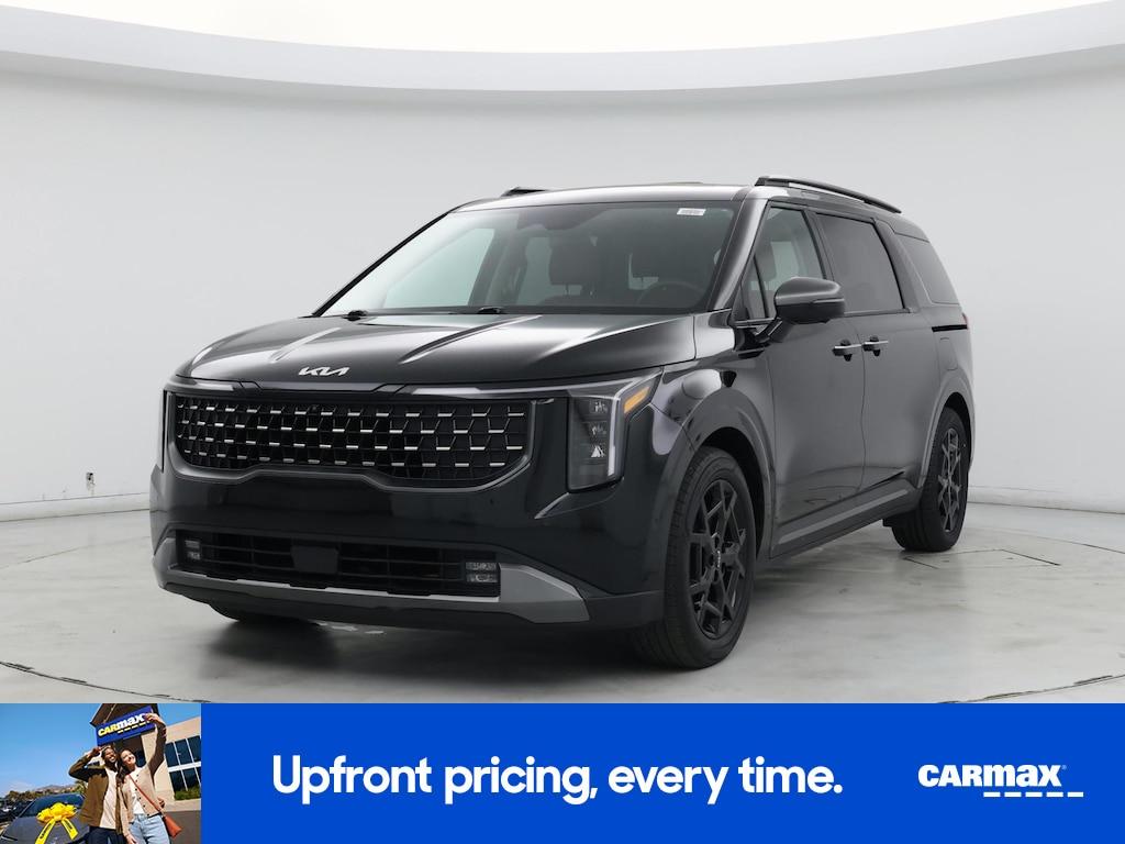 used 2025 Kia Carnival car, priced at $41,998