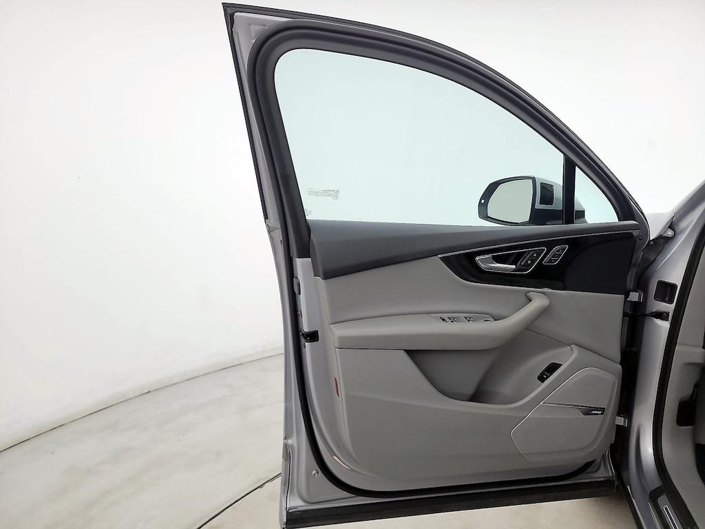 used 2019 Audi Q7 car, priced at $29,998