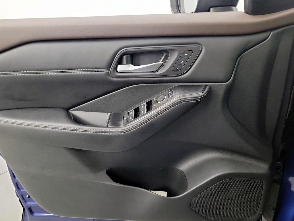 used 2022 Nissan Rogue car, priced at $22,998