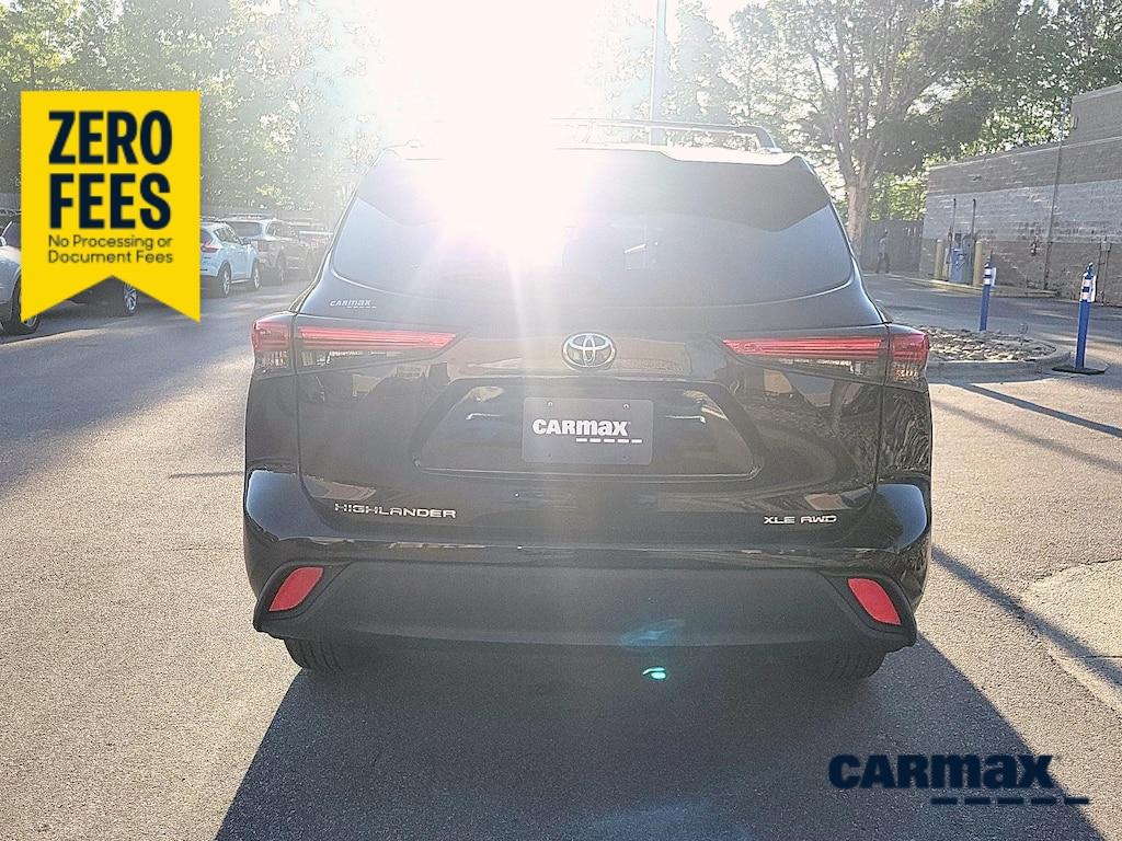 used 2021 Toyota Highlander car, priced at $34,998