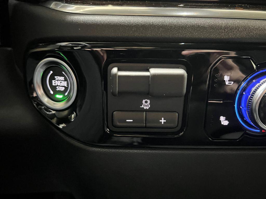 new 2025 GMC Sierra 1500 car, priced at $53,210