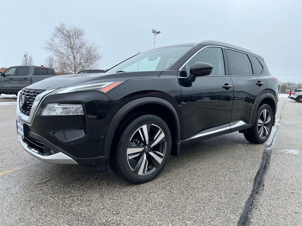 used 2022 Nissan Rogue car, priced at $26,084