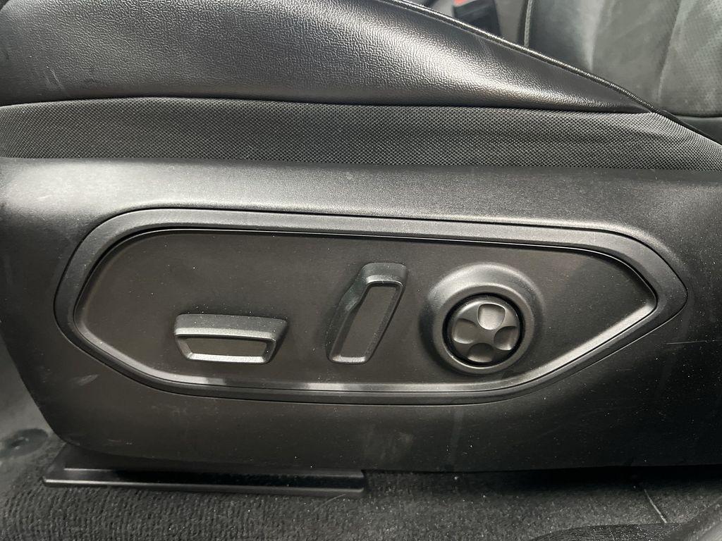 used 2022 Jeep Grand Cherokee car, priced at $27,708