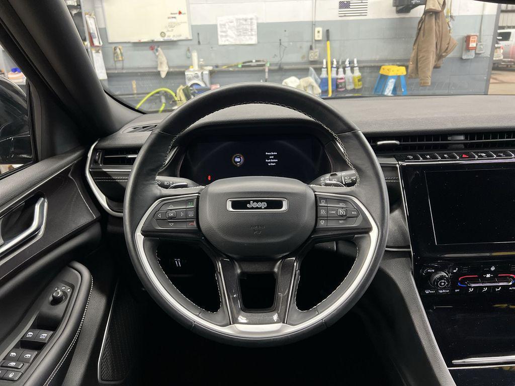 used 2022 Jeep Grand Cherokee car, priced at $27,708