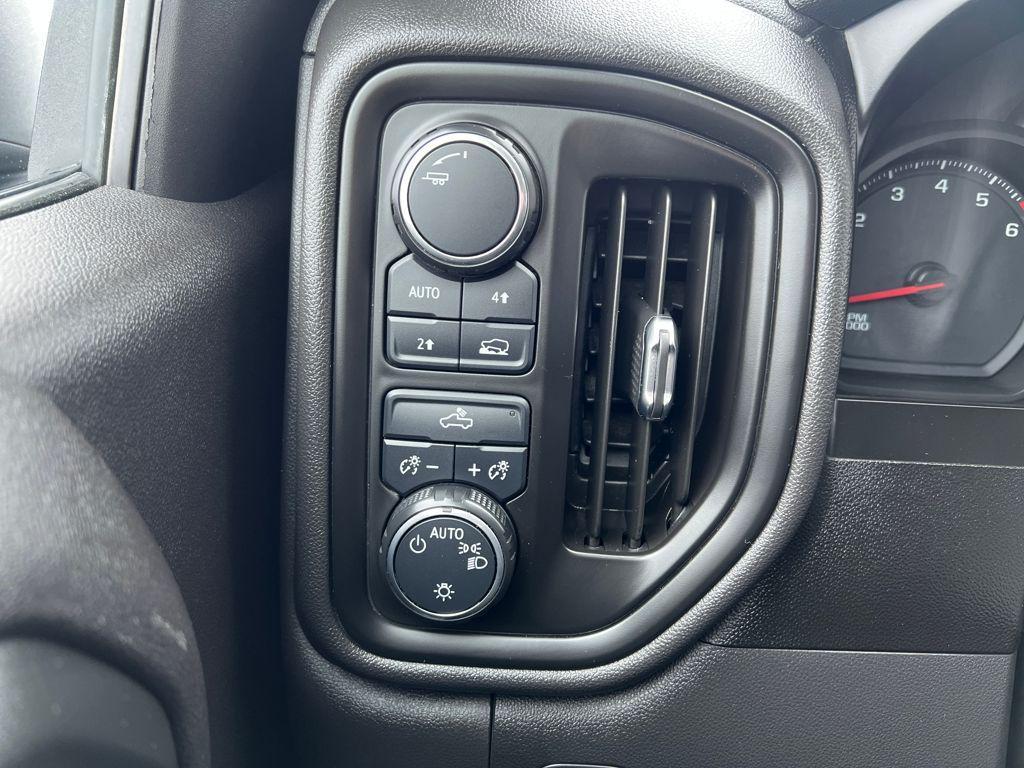 used 2020 Chevrolet Silverado 1500 car, priced at $21,862