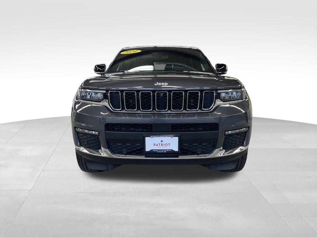 used 2024 Jeep Grand Cherokee L car, priced at $33,146