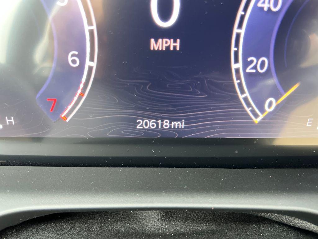 used 2025 Jeep Grand Cherokee L car, priced at $39,965