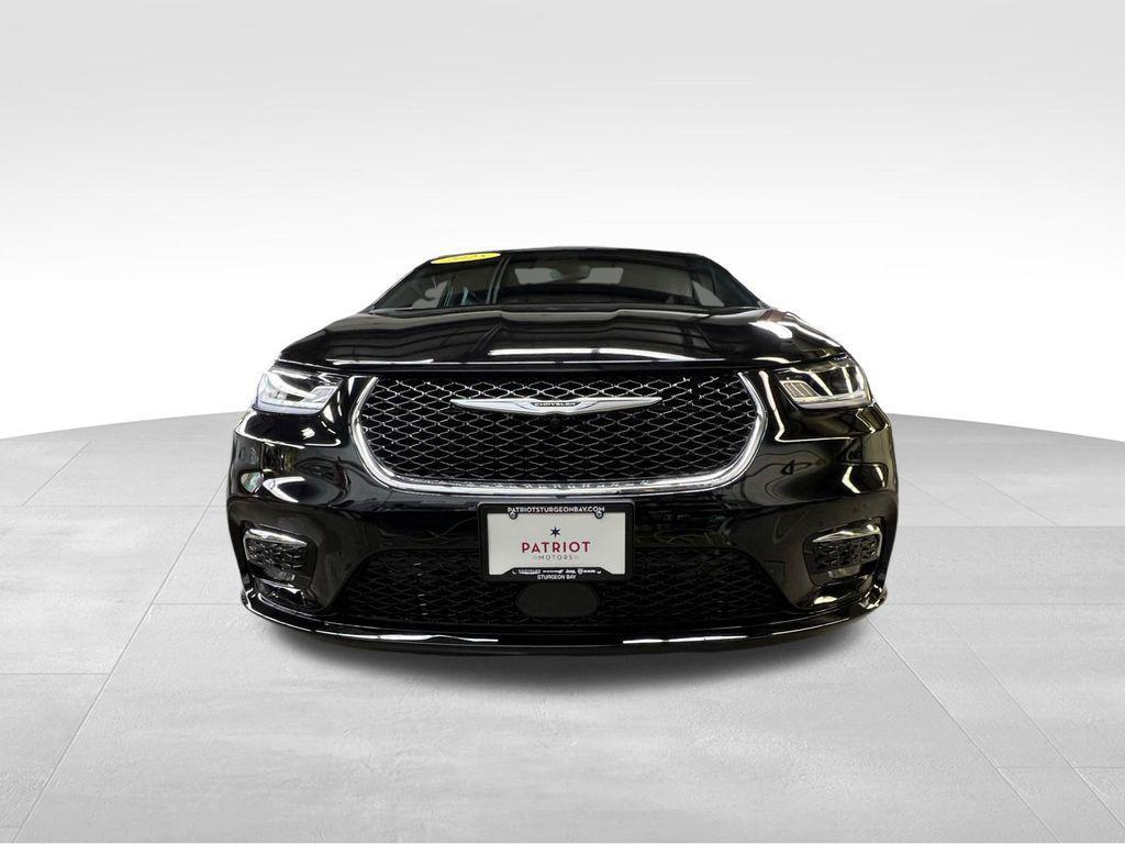 new 2025 Chrysler Pacifica car, priced at $50,315