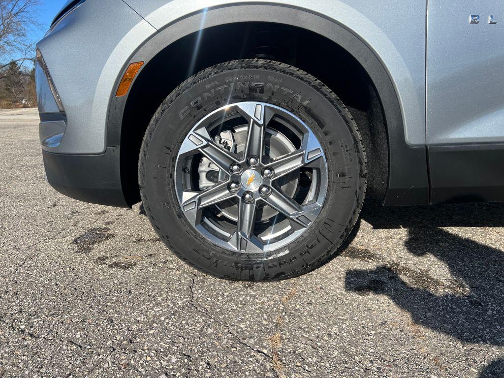new 2026 Chevrolet Blazer car, priced at $39,995