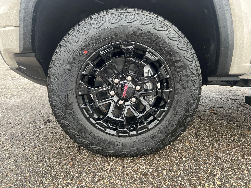 new 2026 GMC Canyon car, priced at $50,910