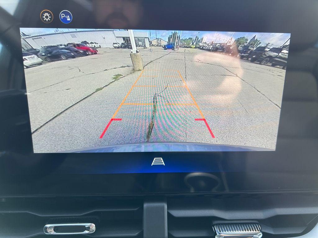 new 2026 Chevrolet Equinox car, priced at $35,415