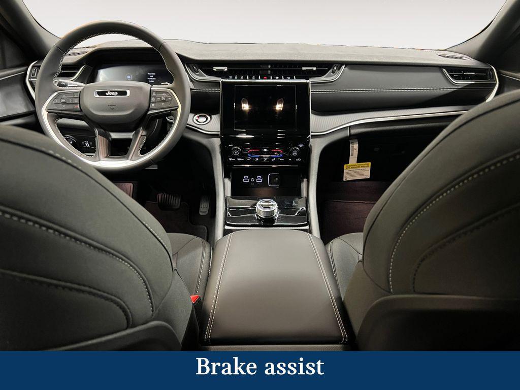 new 2025 Jeep Grand Cherokee car, priced at $34,296