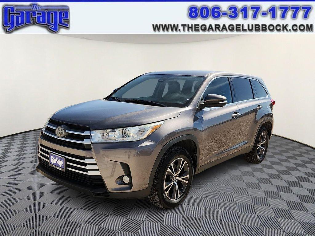 used 2019 Toyota Highlander car, priced at $18,998