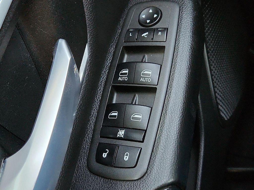 used 2022 Ram 1500 car, priced at $27,998