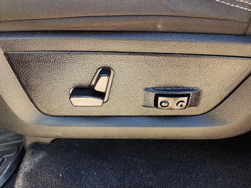 used 2021 Ram 1500 Classic car, priced at $18,998