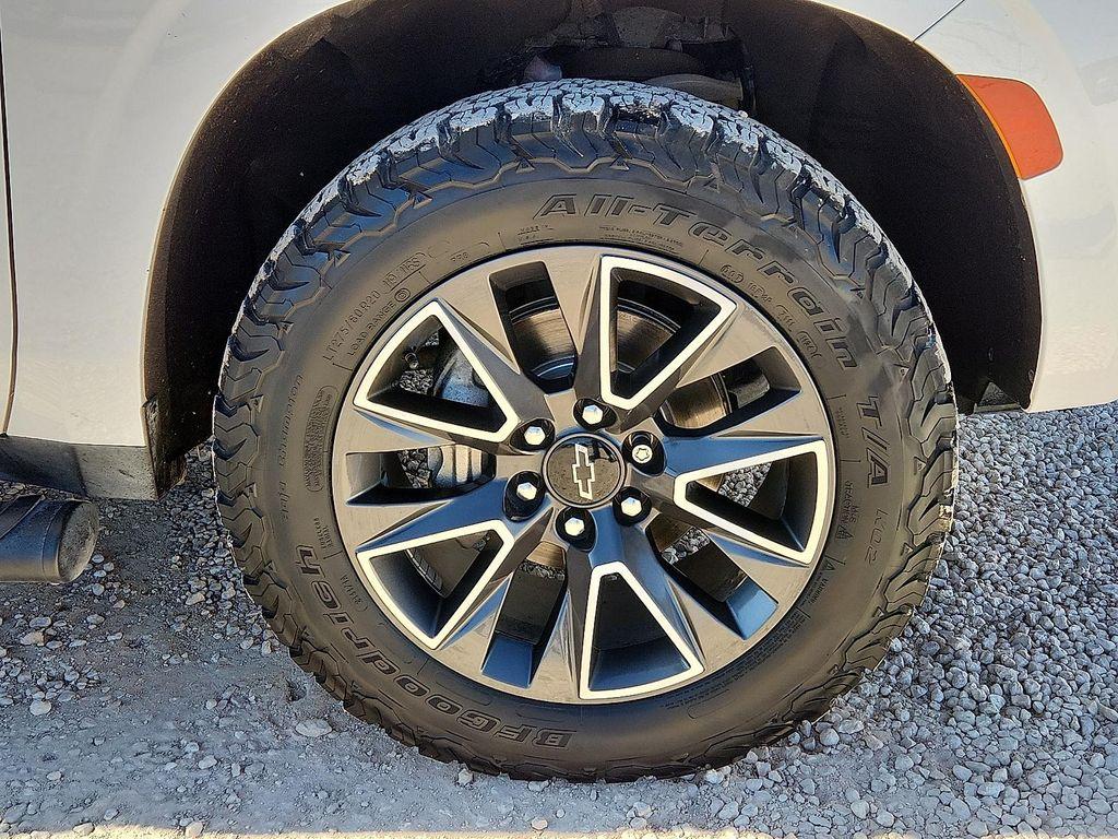 used 2023 Chevrolet Suburban car, priced at $54,998