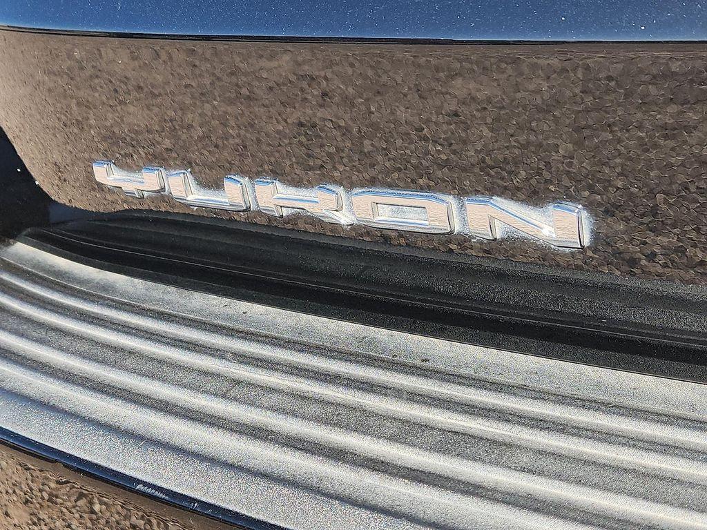 used 2022 GMC Yukon car, priced at $53,998