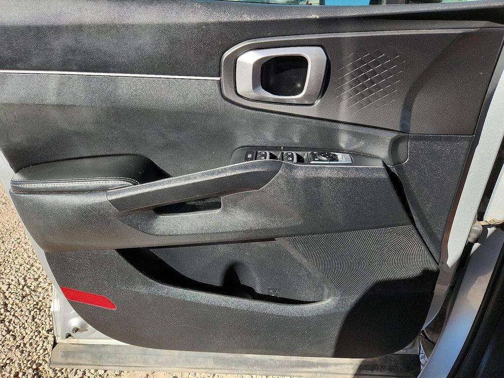 used 2022 Kia Sorento car, priced at $22,998