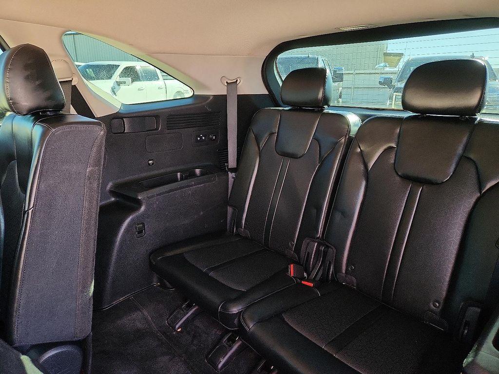 used 2022 Kia Sorento car, priced at $22,998