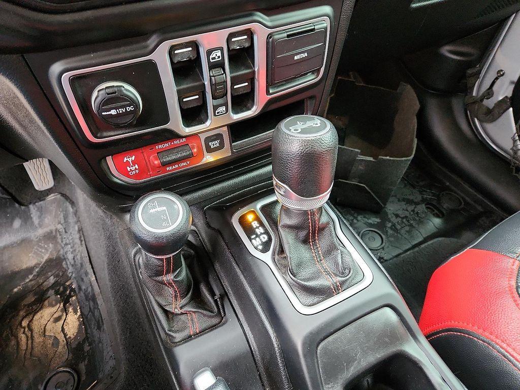 used 2018 Jeep Wrangler Unlimited car, priced at $32,998