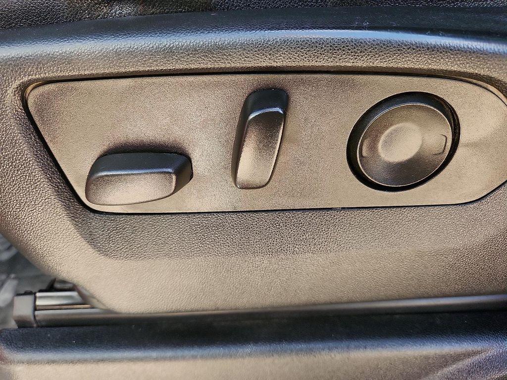 used 2023 Chevrolet Suburban car, priced at $58,998