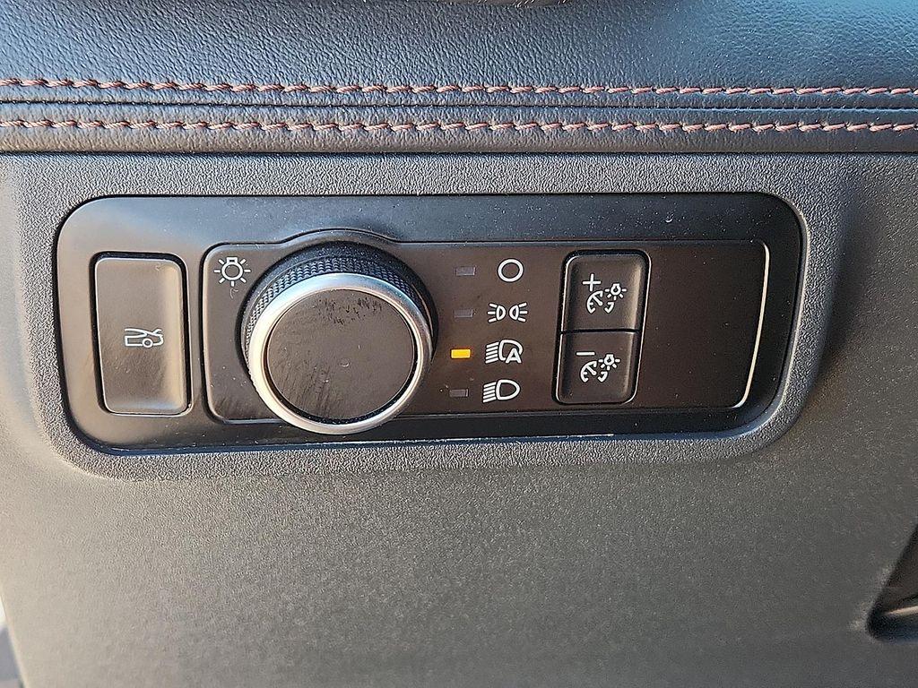 used 2024 Ford Mustang car, priced at $32,998