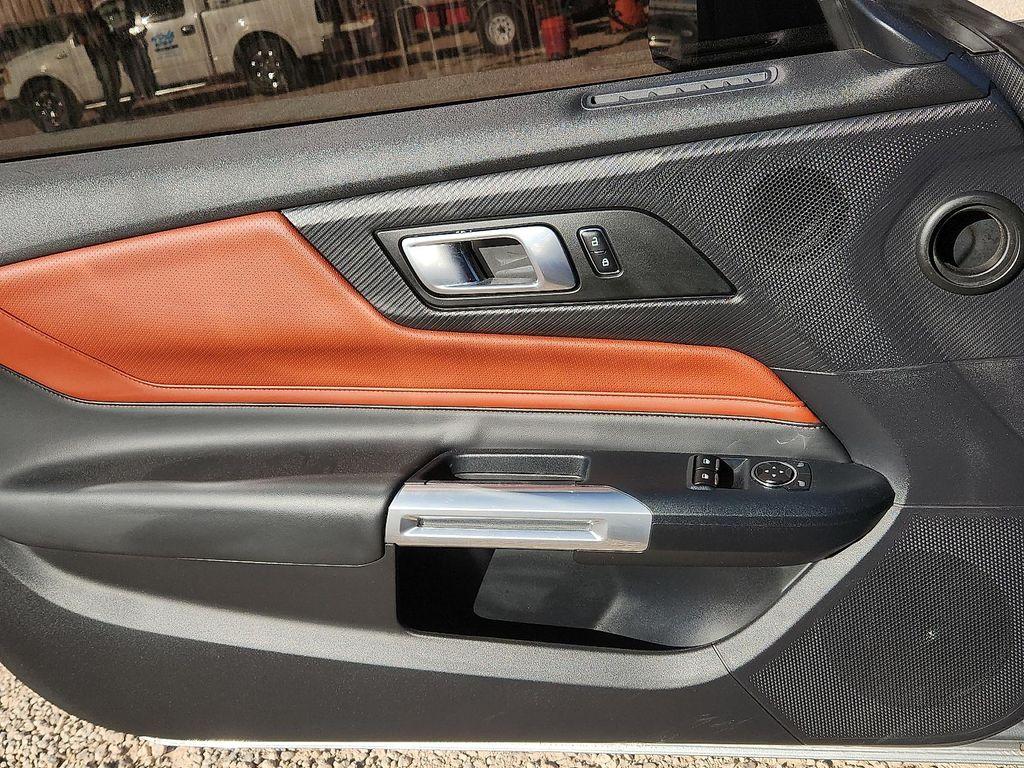 used 2024 Ford Mustang car, priced at $32,998