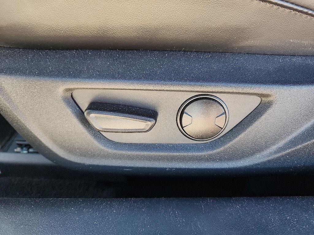 used 2024 Ford Mustang car, priced at $32,998