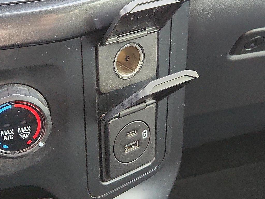 used 2021 Ford F-150 car, priced at $33,998