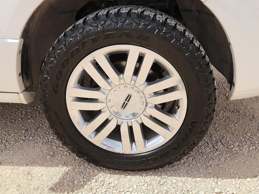 used 2012 Lincoln Navigator car, priced at $15,998