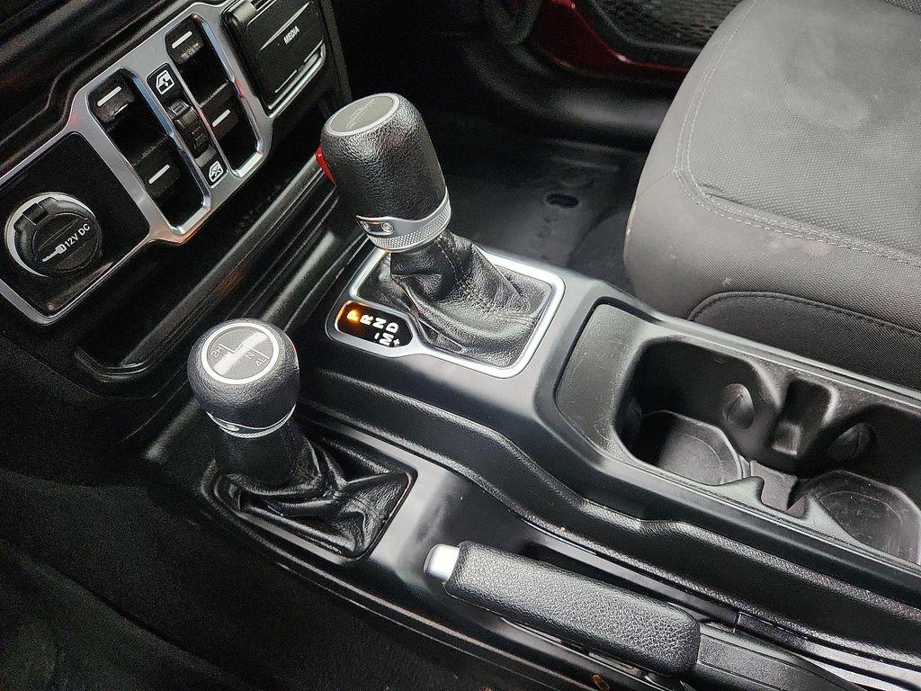 used 2022 Jeep Gladiator car, priced at $29,998